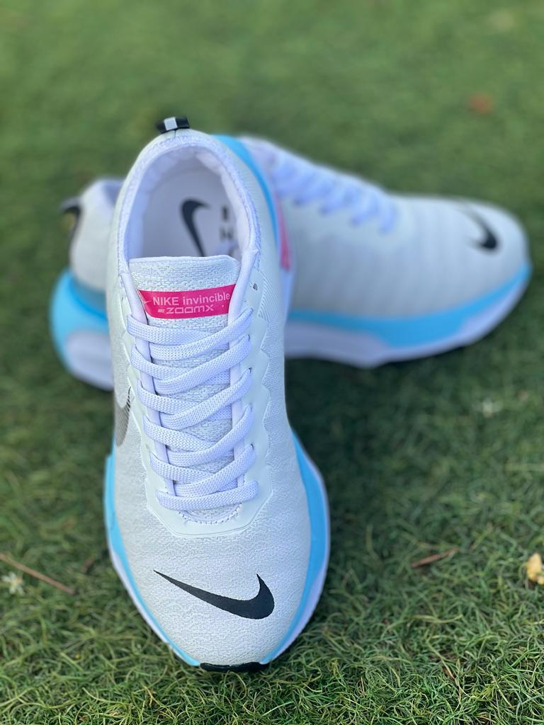 NK ZOOMX INV RUN + CAJA