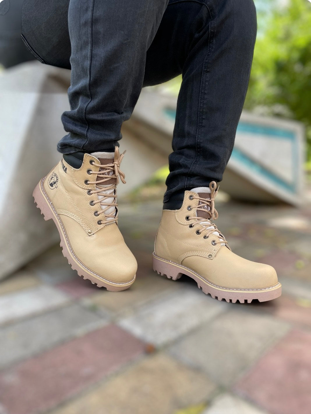 BOTA BRAHMA CLASICA CUERO
