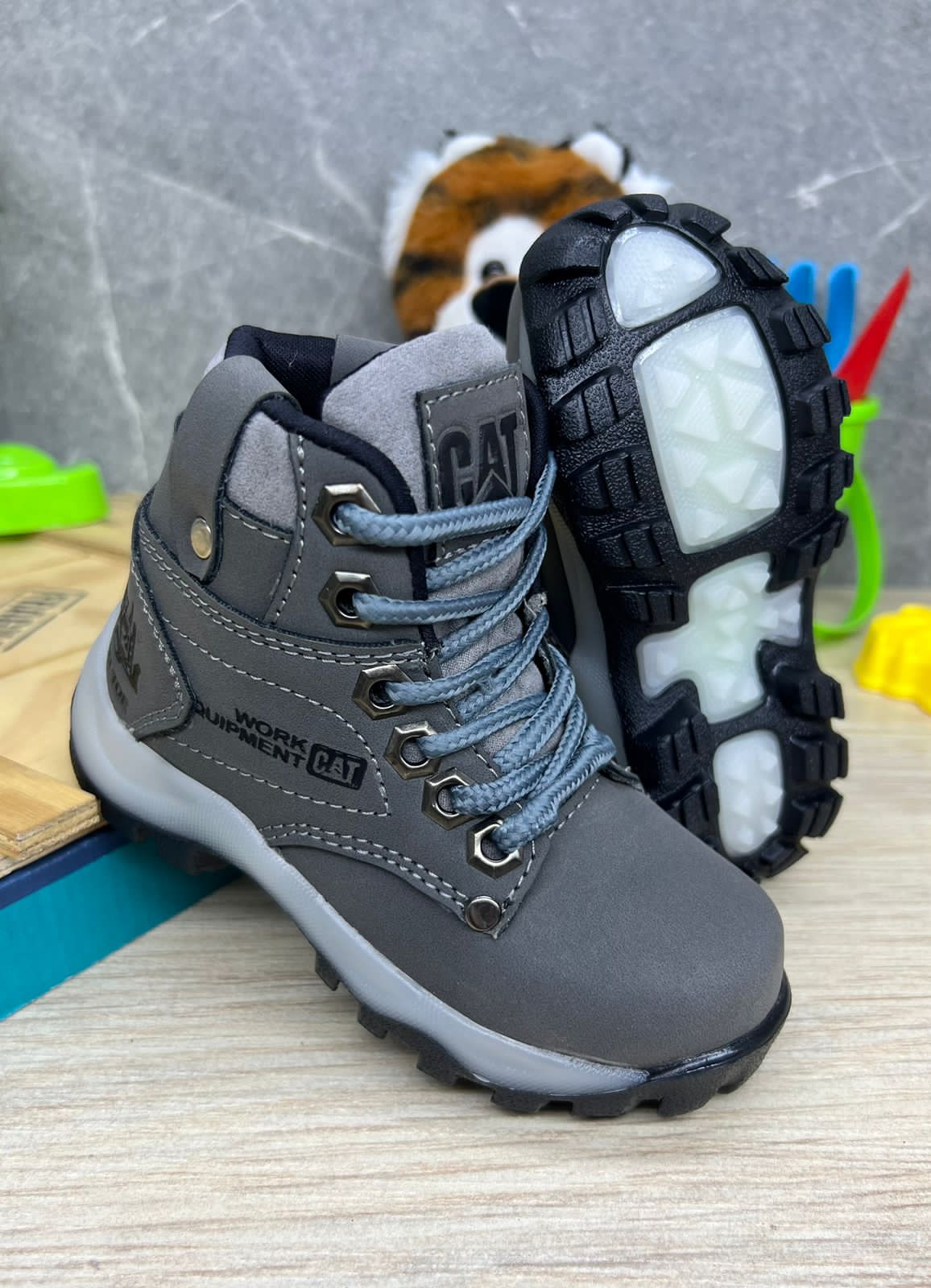 BOTA CAT WORK INFANTIL