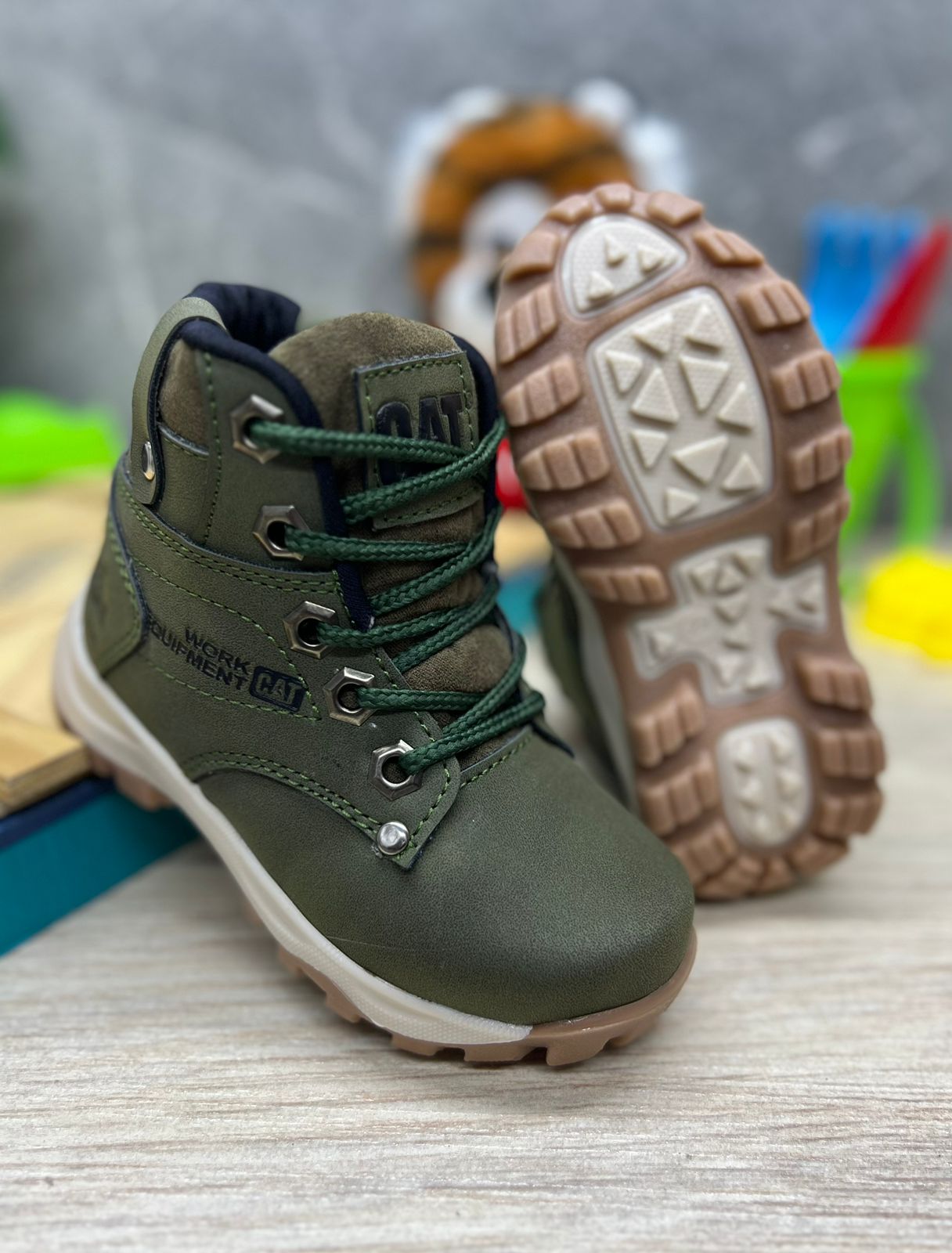 BOTA CAT WORK INFANTIL