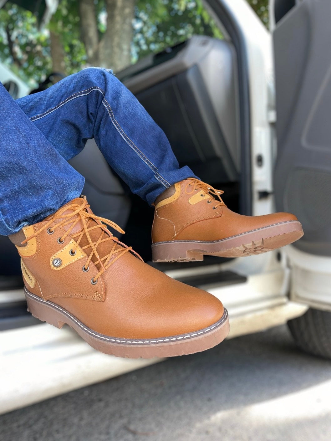 BOTIN CLASSIC BRAHMA - CUERO GENUINO
