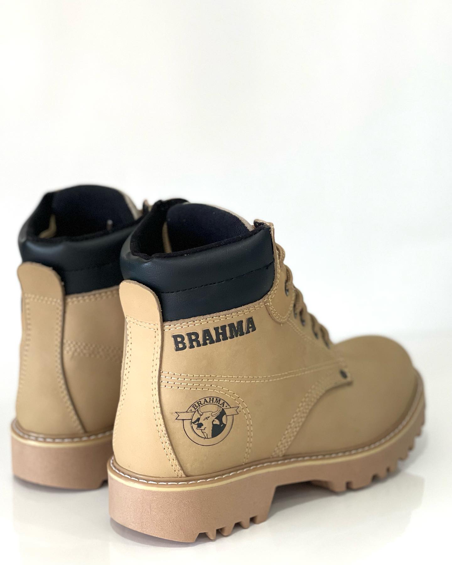 BOTA BRAHMA CLASICA CUERO