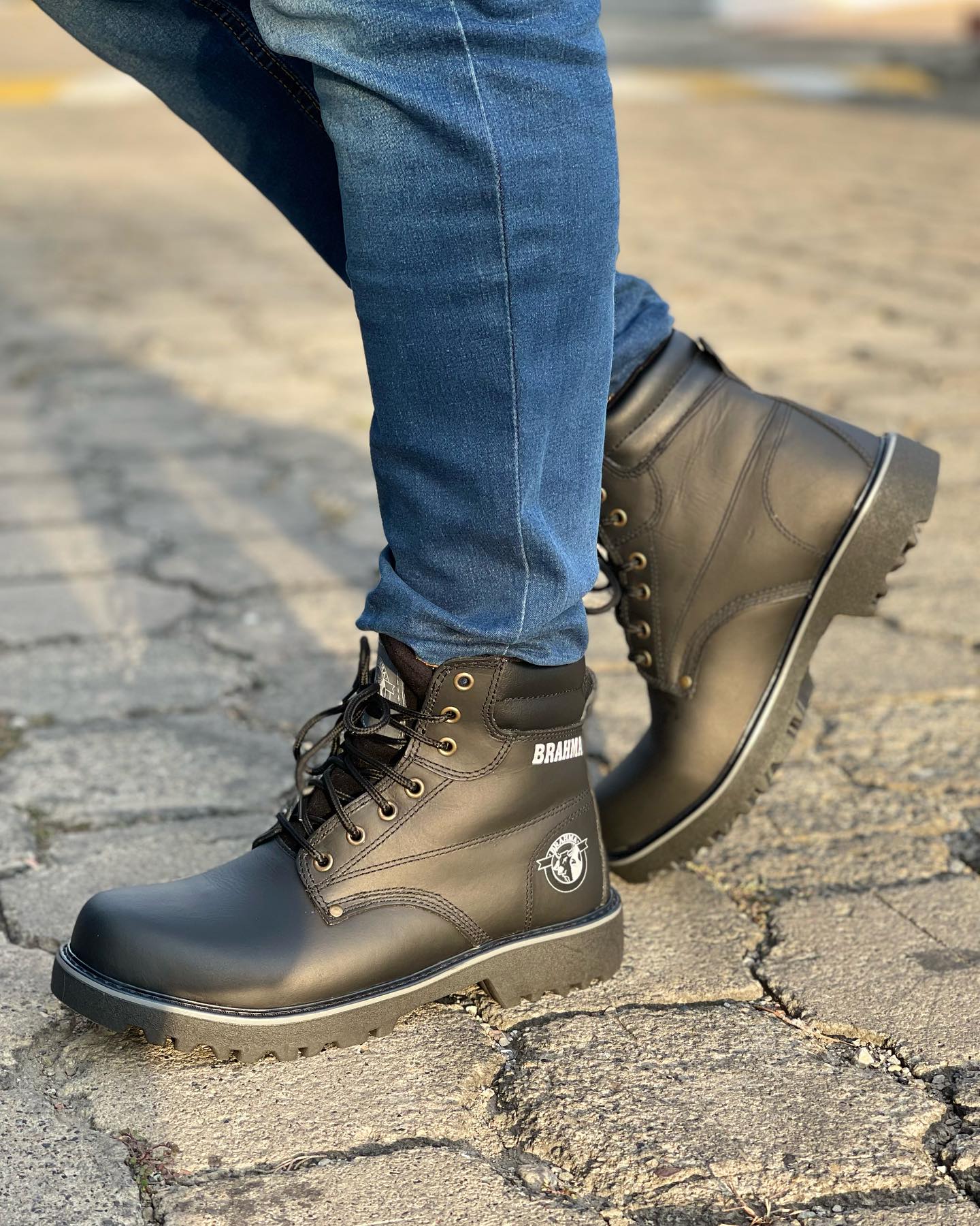BOTA BRAHMA CLASICA CUERO