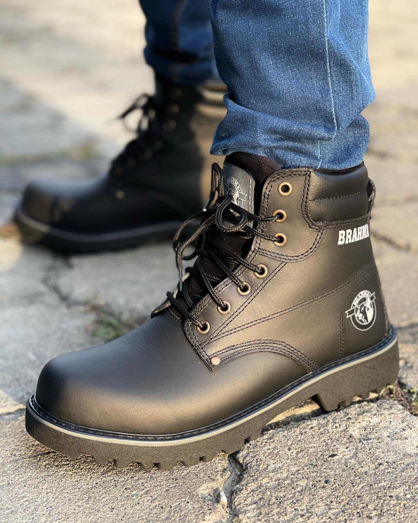 BOTA BRAHMA CLASICA CUERO